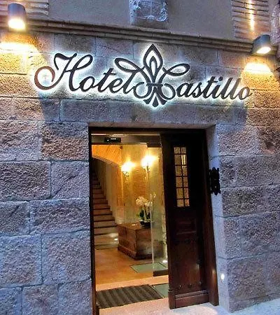 فندق Castillo De