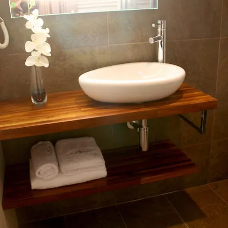 Hotel Castillo De Alquézar