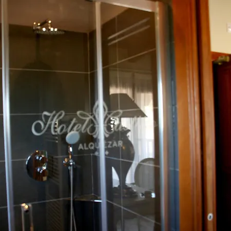 فندق Castillo De