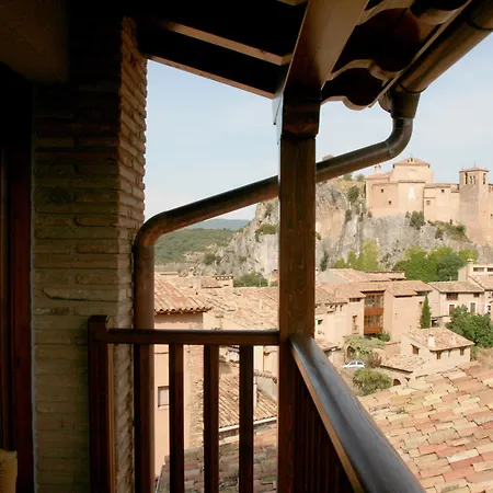 فندق Castillo De 3*