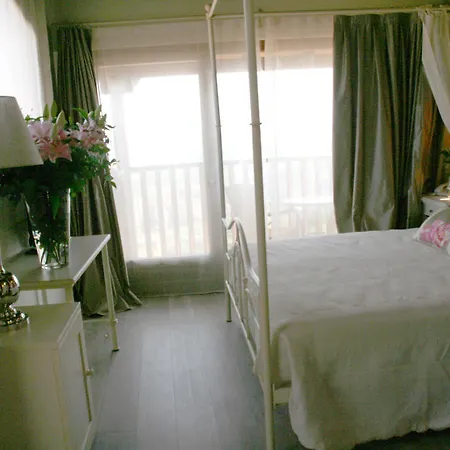 فندق Castillo De Alquézar