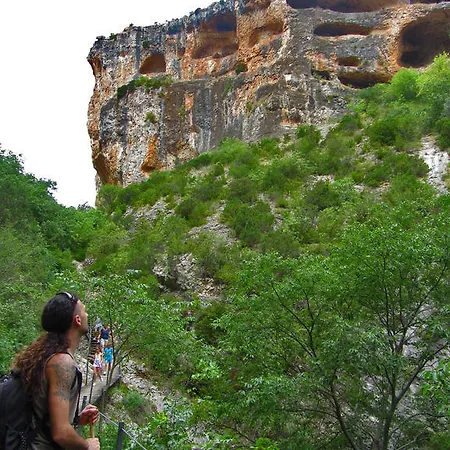 Hotel Castillo De Alquézar