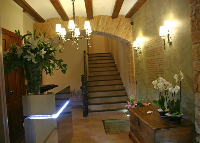 Hotel Castillo De Alquézar