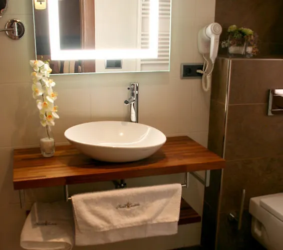 Hotel Castillo De Alquézar