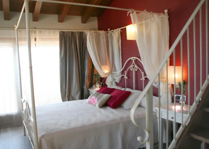 Hotel Castillo De 3*