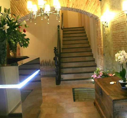 Hotel Castillo De Alquézar