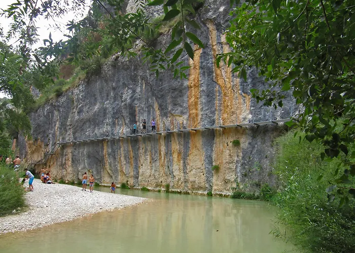 Hotel Castillo De 3*